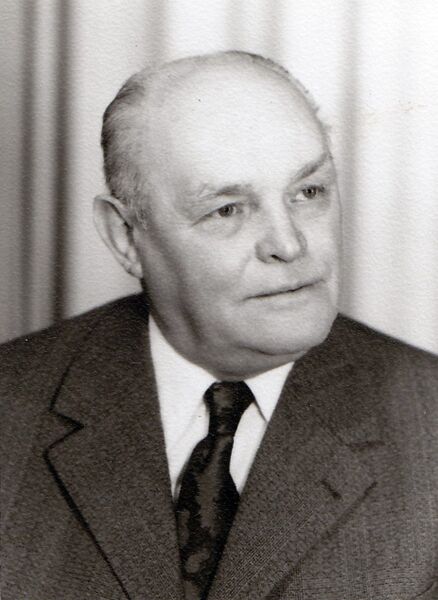 Datei:1960Z0000^000^.P..^Karl Wimmer ~1904, Portrait^.jpg